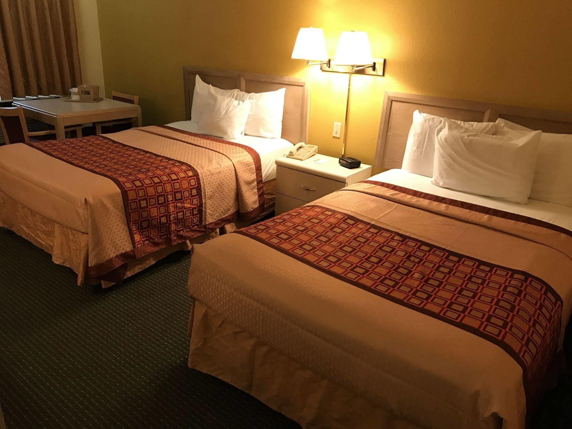 Budget Host Inn Sandusky Exterior foto